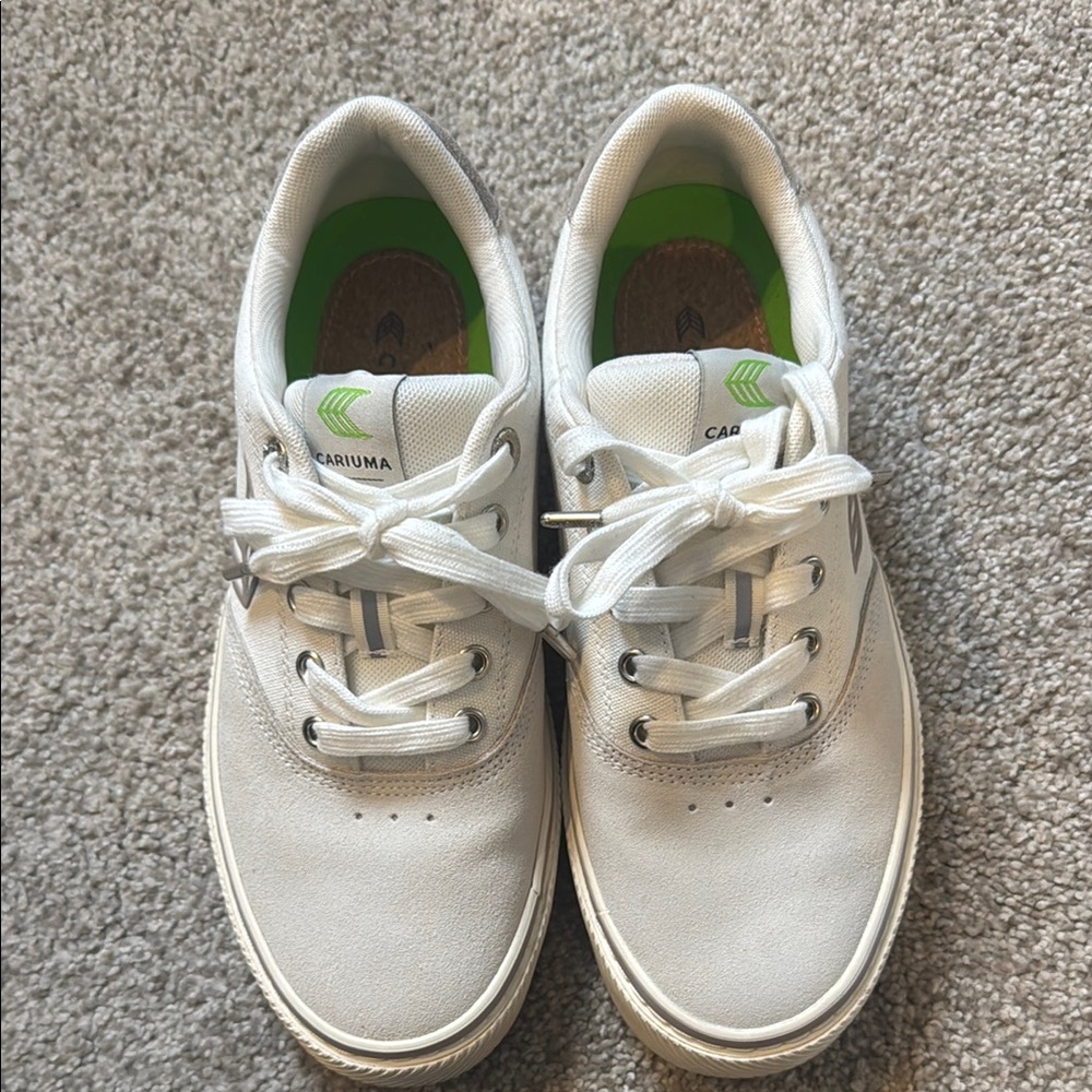 Cariuma White Canvas Sneakers with Rubber Sole